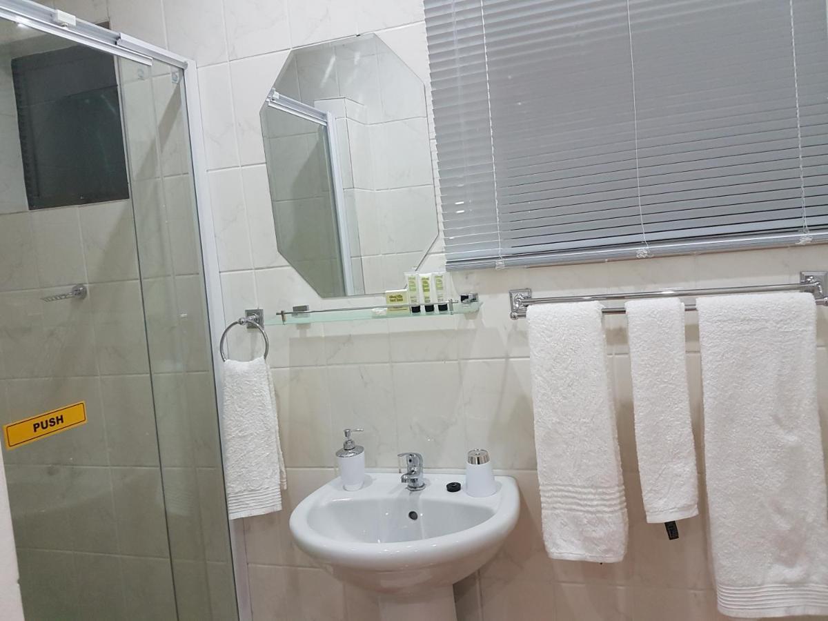 Aliwal Villa Guest Lodge Esterno foto